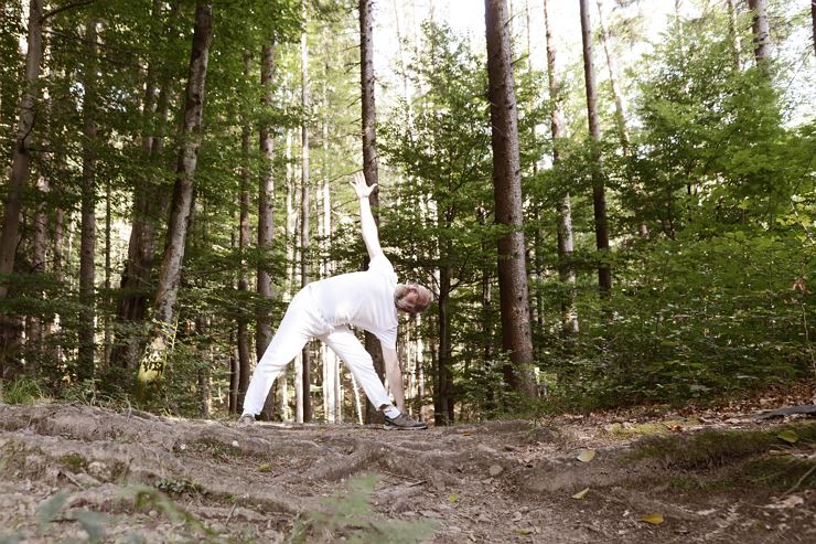 Yoga im Wald 1